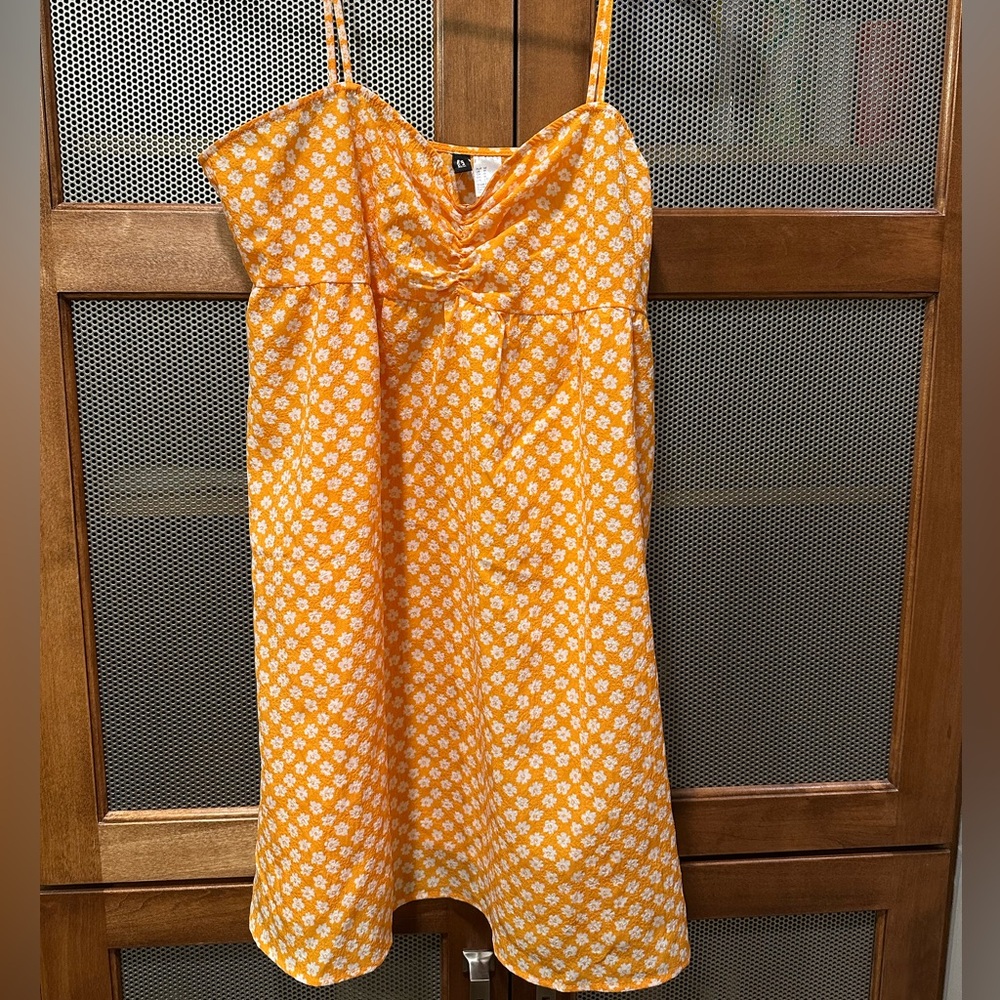 H&M Orange Flower Dress Size M